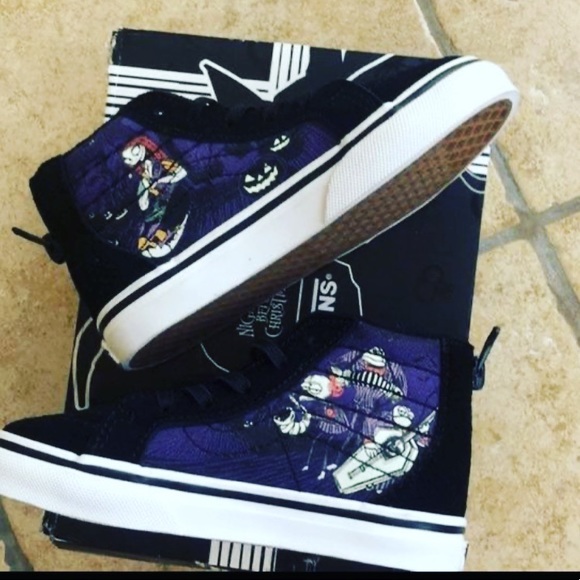 vans x disney sk8 hi